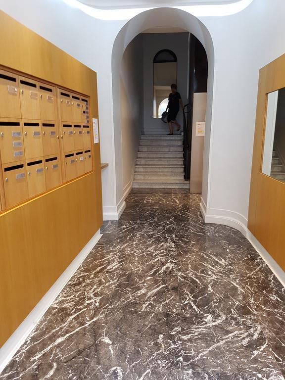 R.D.V. Duplex Nice Center Bagian luar foto